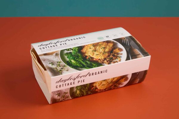 Daylesford Organic ready meal sleeve for food packaging UK